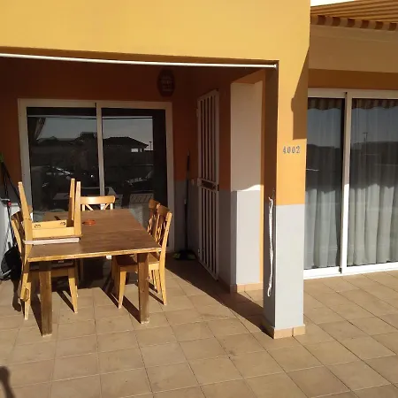 Un Posto Al Sole * 卡亚俄萨尔瓦赫